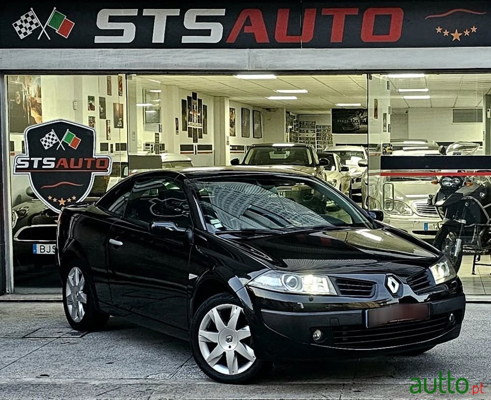 2007' Renault Megane photo #2