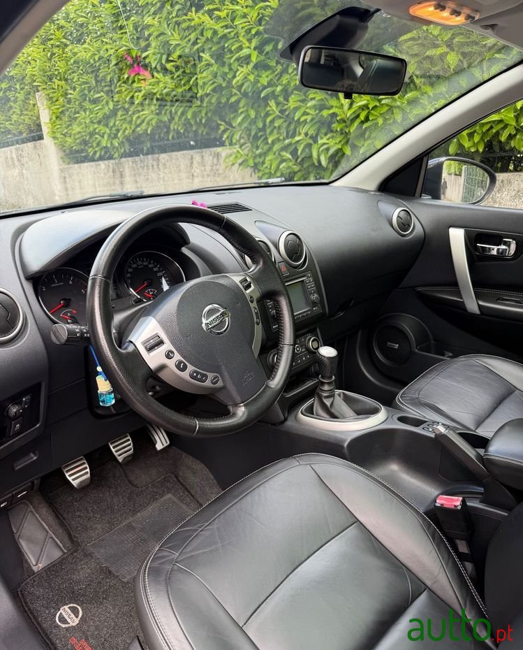 2011' Nissan Qashqai photo #5