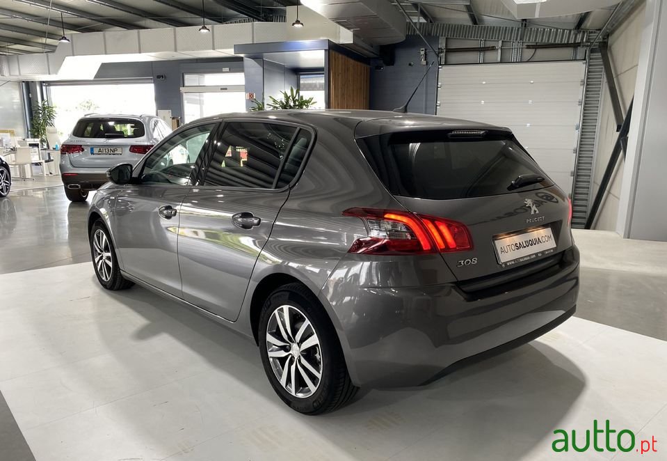 2021' Peugeot 308 photo #3
