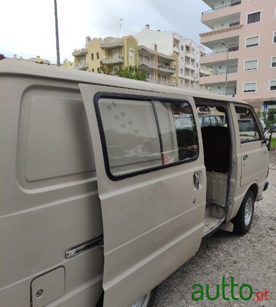 1982' Toyota Hiace photo #3