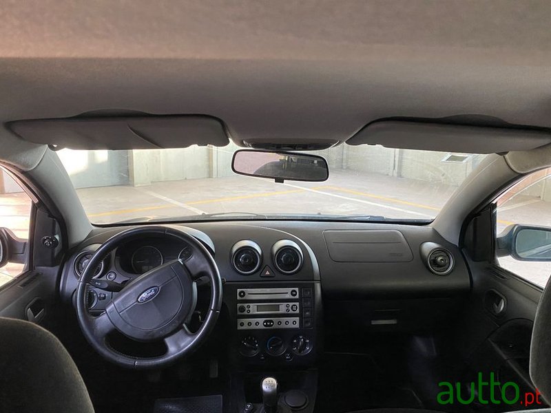 2005' Ford Fiesta 1.25 Ghia photo #6