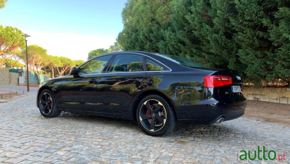 2012' Audi A6 photo #2