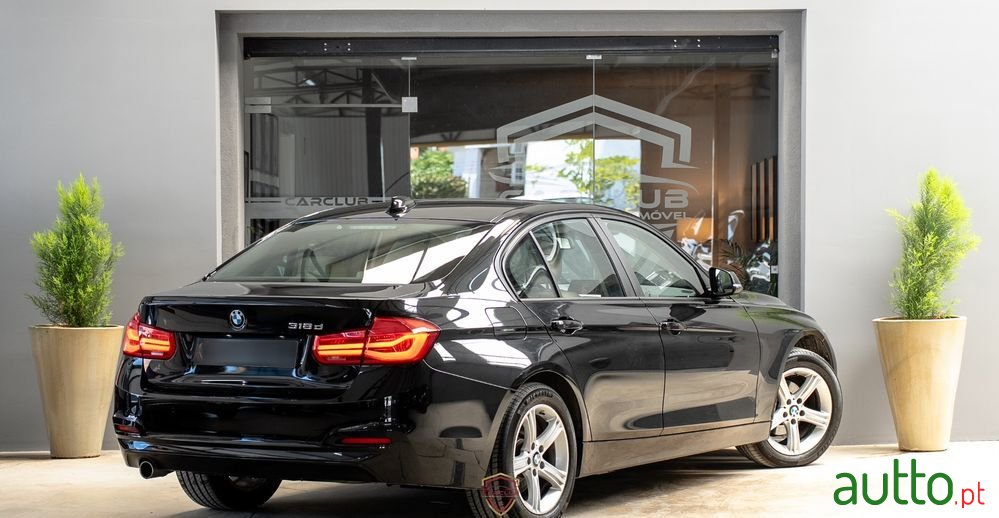 2017' BMW Série 3 D Aut. photo #5