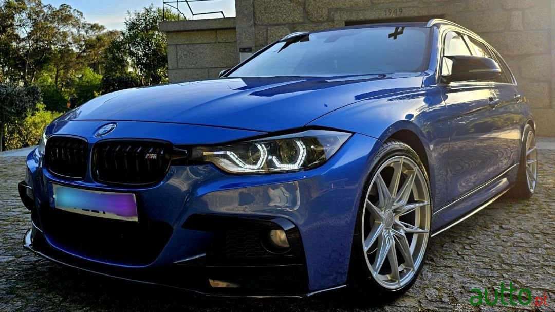 2013' BMW 320 photo #5