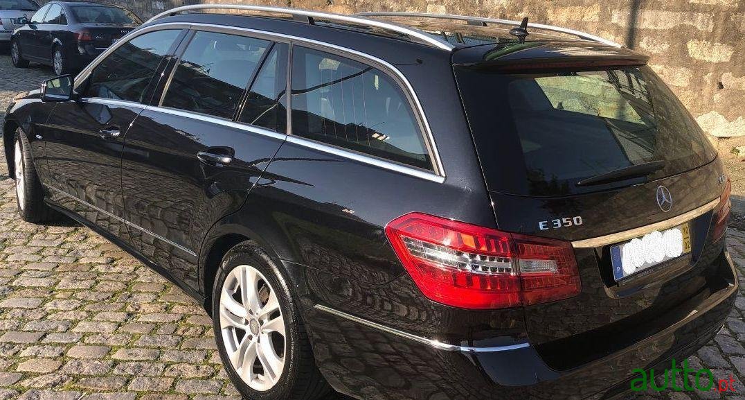 2010' Mercedes-Benz E-350 Avantgarde photo #3