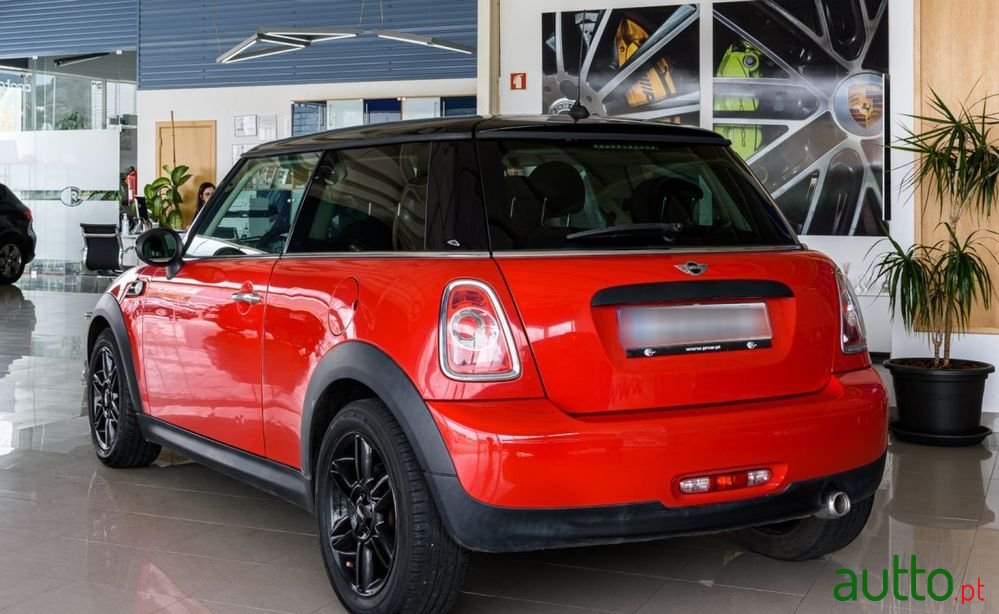 2013' MINI One D photo #4