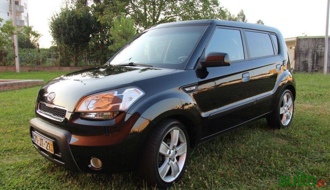 2010' Kia Soul photo #3