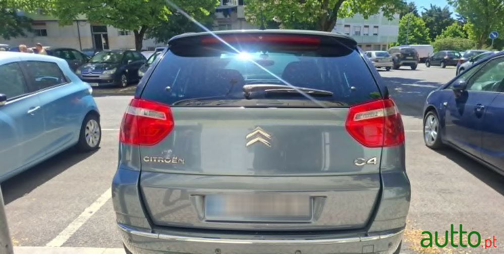 2009' Citroen C4 Picasso 1.6 Hdi Exclusive photo #4