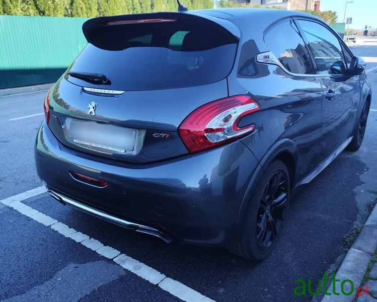 2013' Peugeot 208 1.6 Thp Gti photo #2