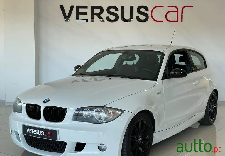 2008' BMW 118 photo #1