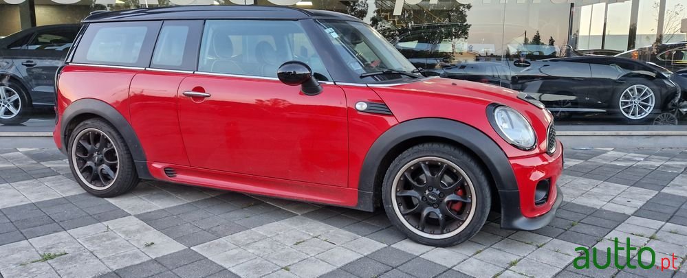 2010' MINI Clubman Cooper D photo #4