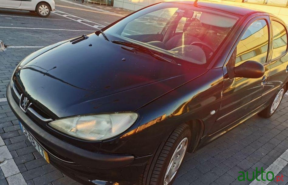 2002' Peugeot 206 photo #1