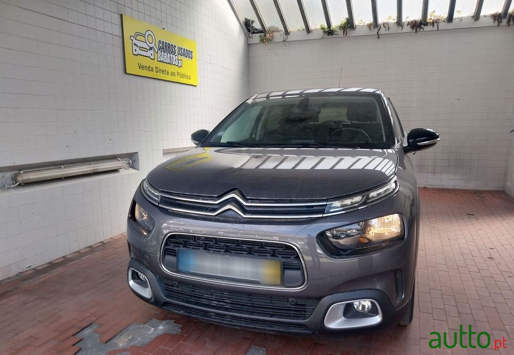 2019' Citroen C4 Cactus photo #1
