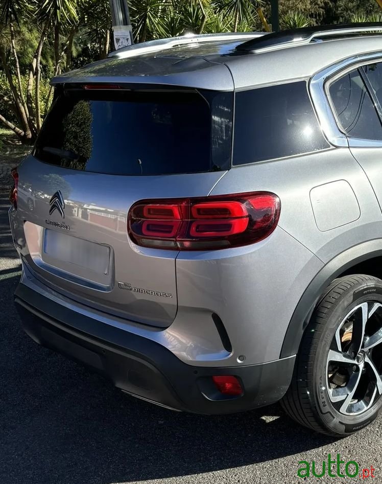 2020' Citroen C5 Aircross photo #5