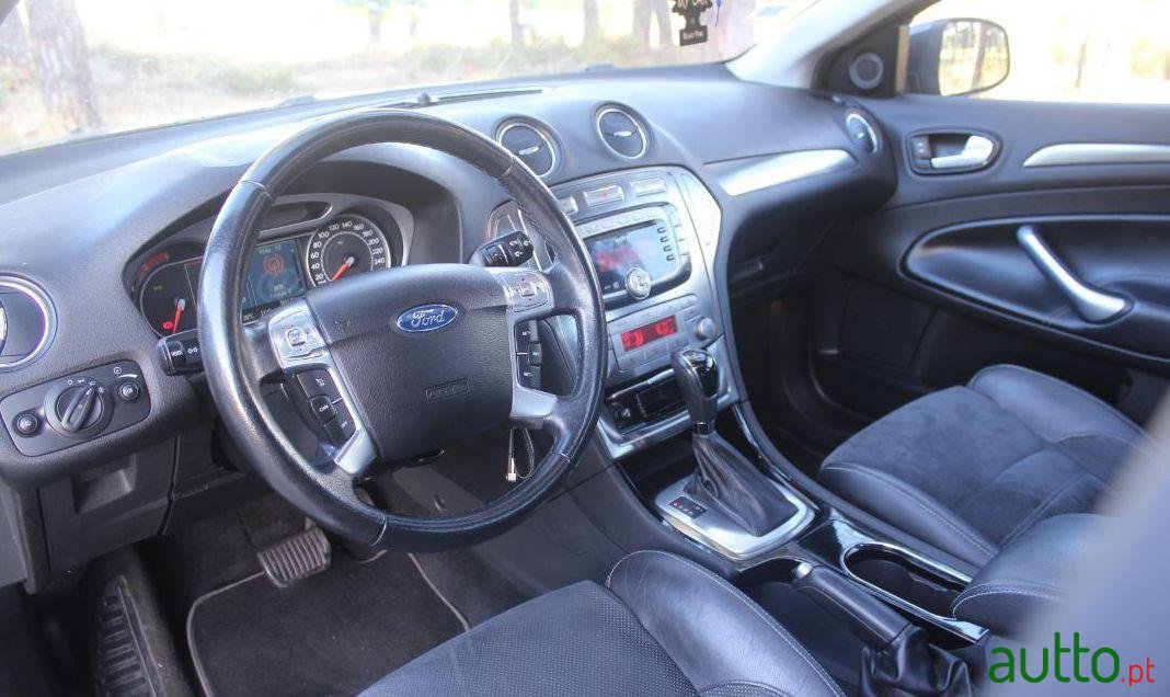 2008' Ford Mondeo Sw photo #4