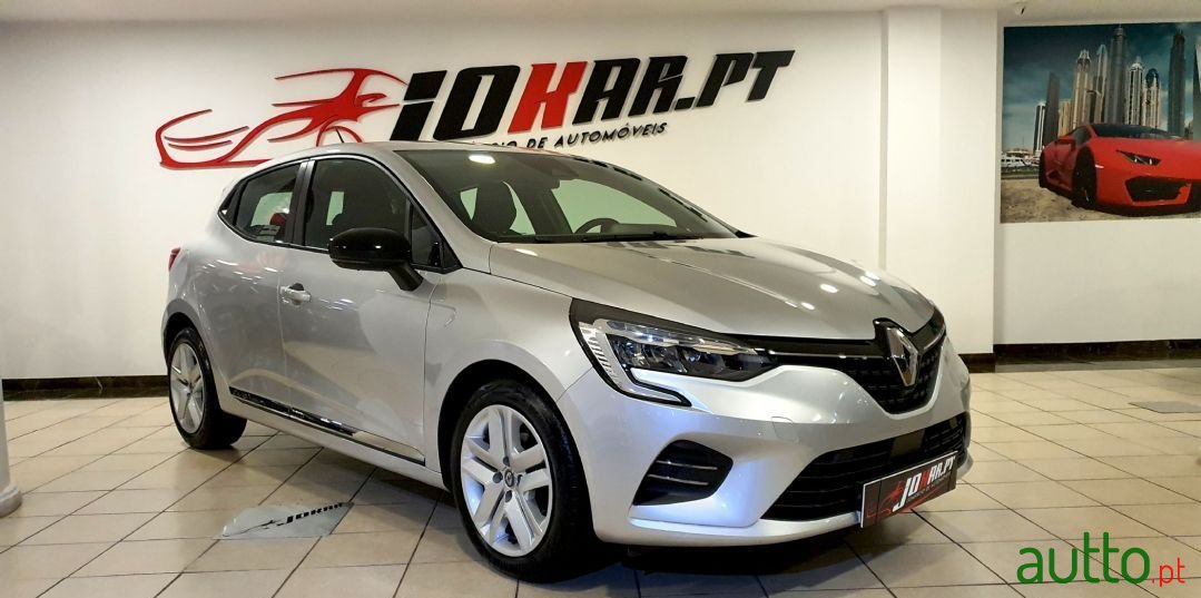 2021' Renault Clio photo #3