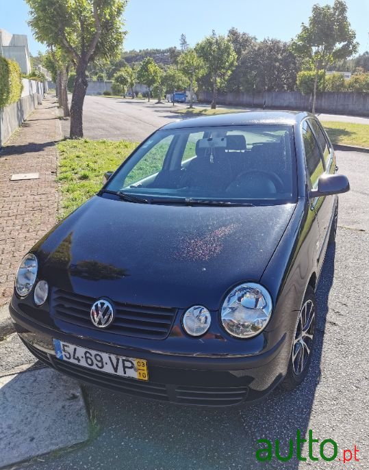 2003' Volkswagen Polo photo #2