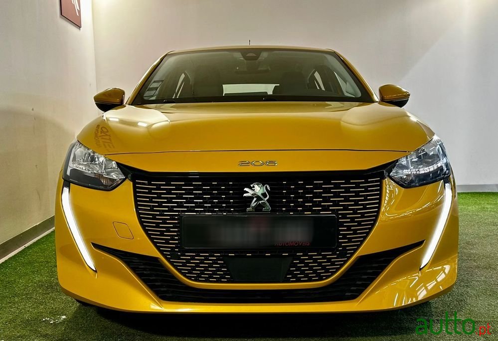 2020' Peugeot e-208 Allure photo #2