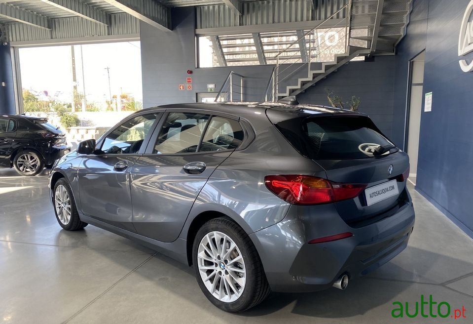 2021' BMW 116 photo #3