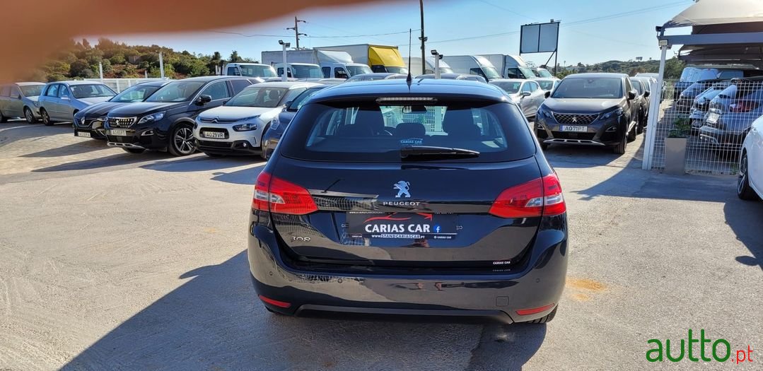 2017' Peugeot 308 Sw photo #4