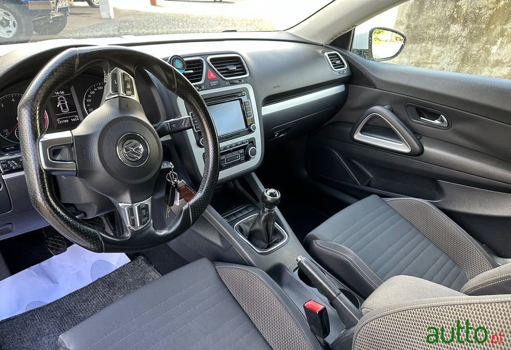 2010' Volkswagen Scirocco 1.4 Tsi photo #4