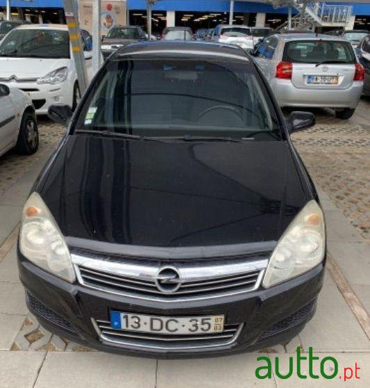 2007' Opel Astra 1.3 Cdti Edition photo #5