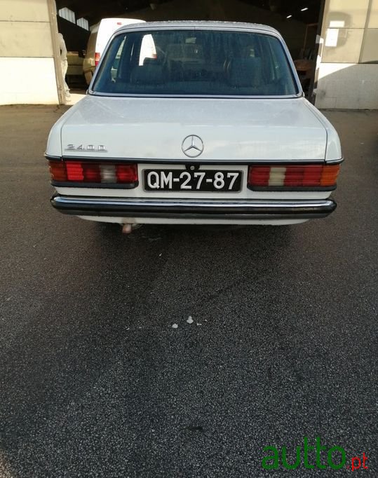 1987' Mercedes-Benz 240 photo #3