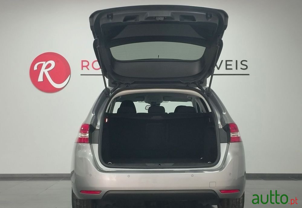 2019' Peugeot 308 Sw photo #5