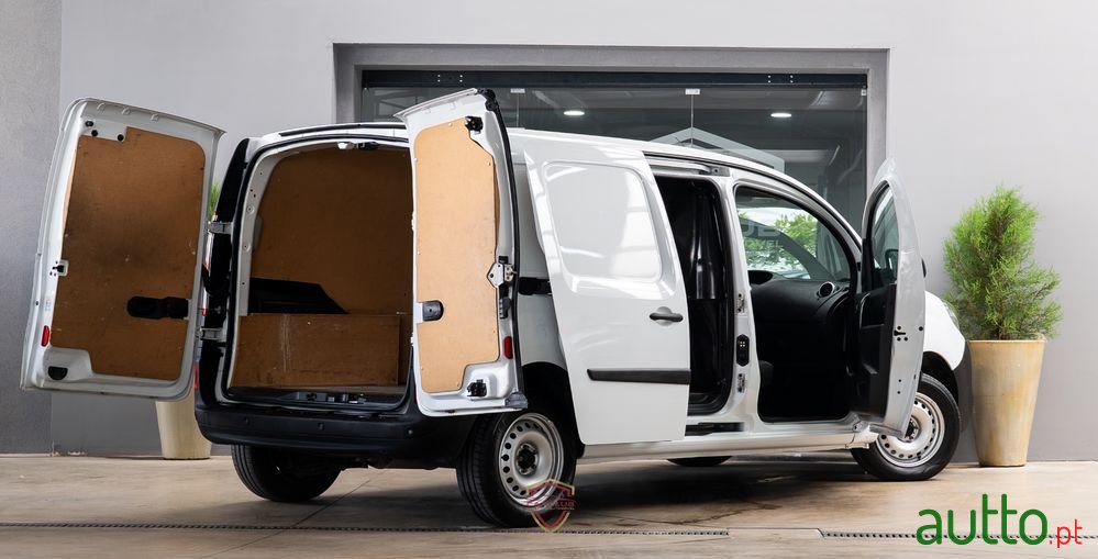 2018' Renault Kangoo 1.5 Dci Maxi Business photo #5