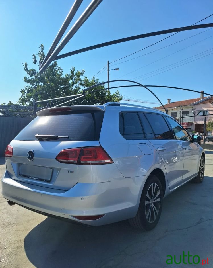 2017' Volkswagen Golf Variant photo #4