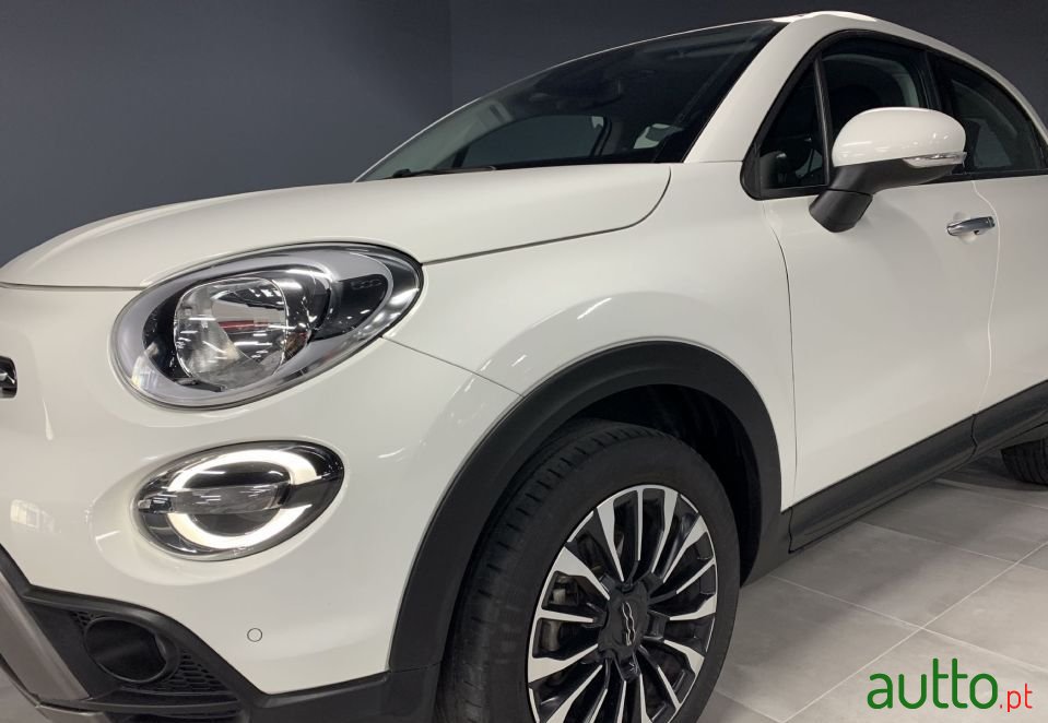 2020' Fiat 500X photo #4