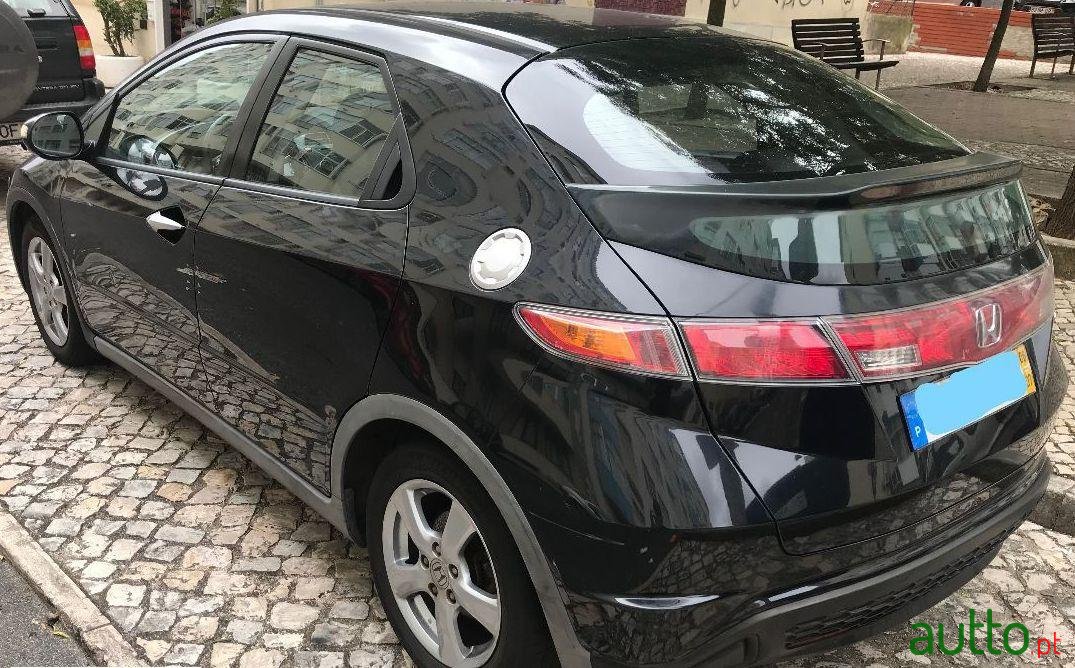 2006' Honda Civic Sport photo #2