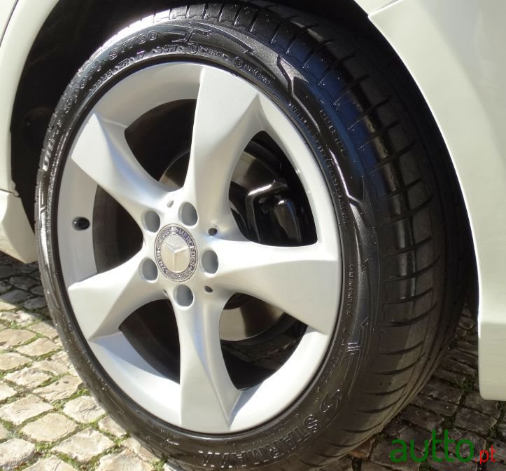 2013' Mercedes-Benz B-180 photo #5