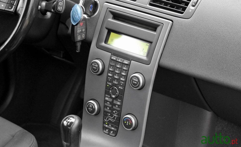 2010' Volvo C30 1.6 D Momentum photo #6