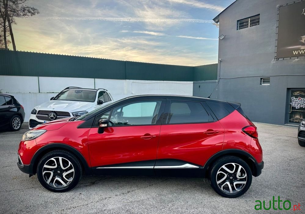 2015' Renault Captur photo #4