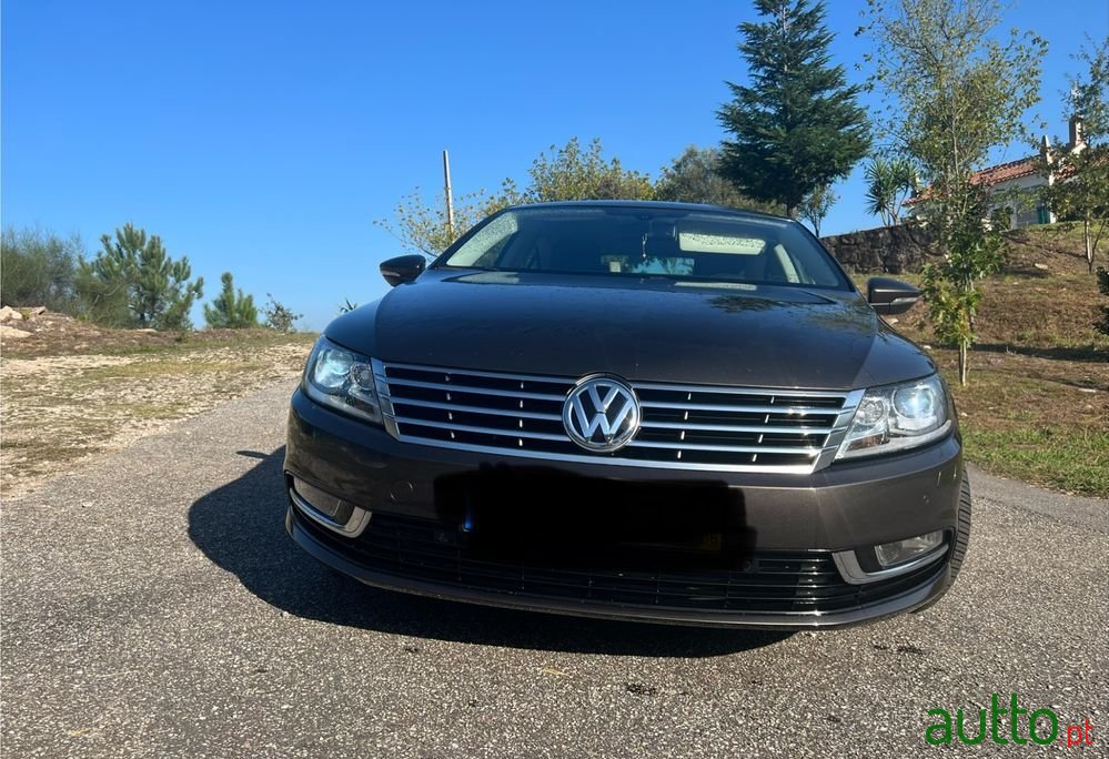 2013' Volkswagen photo #1