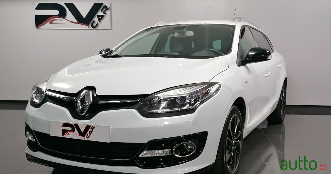 2014' Renault Megane Sport Tourer photo #1