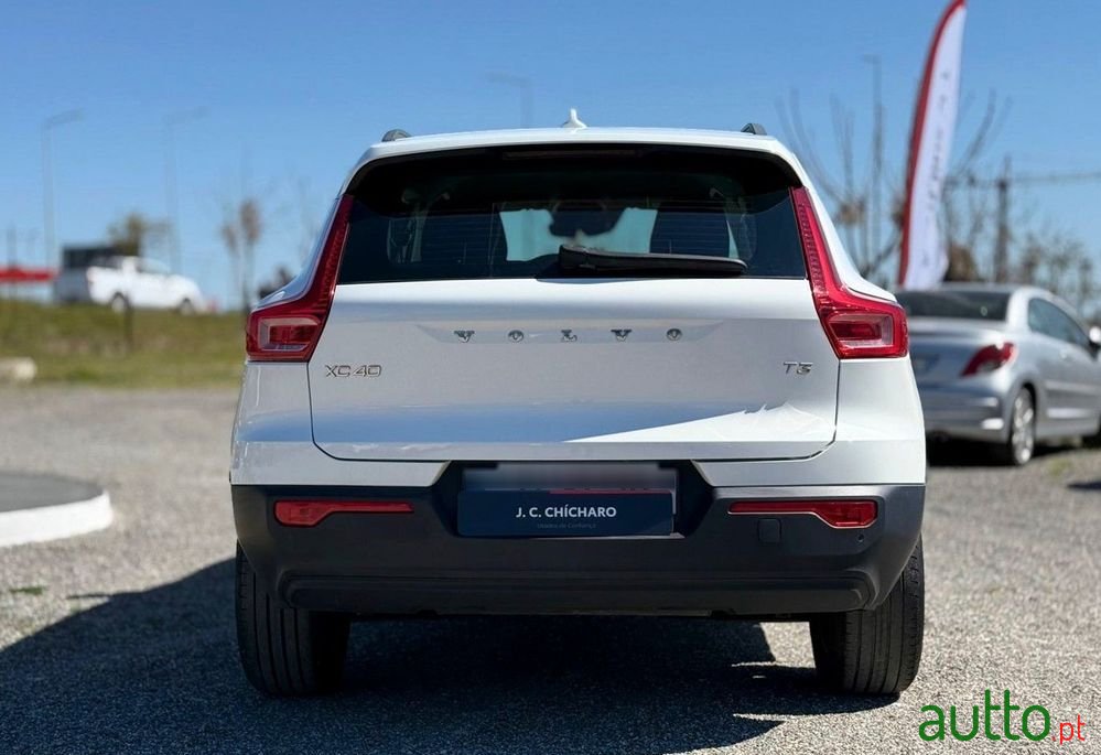 2019' Volvo Xc 40 photo #3