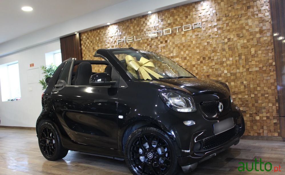 2016' Smart Fortwo 1.0 71 Aut. photo #1