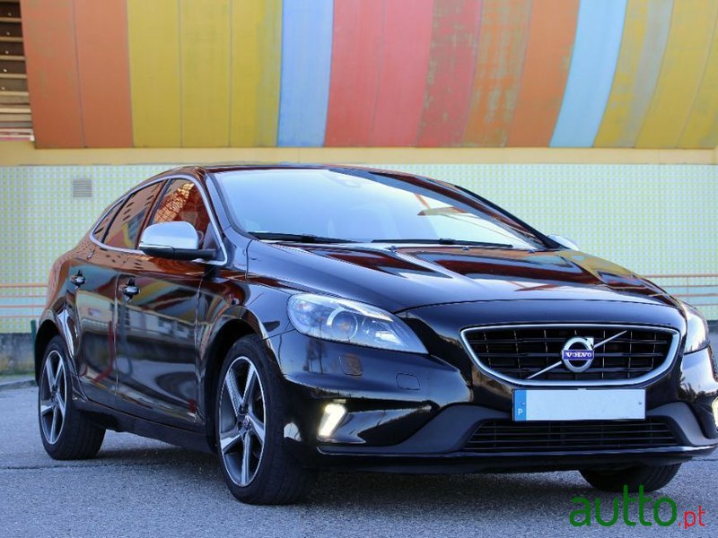 2015' Volvo V40 photo #1