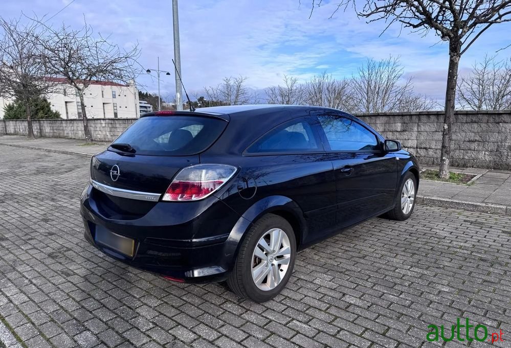 2008' Opel Astra Gtc 1.4 photo #2