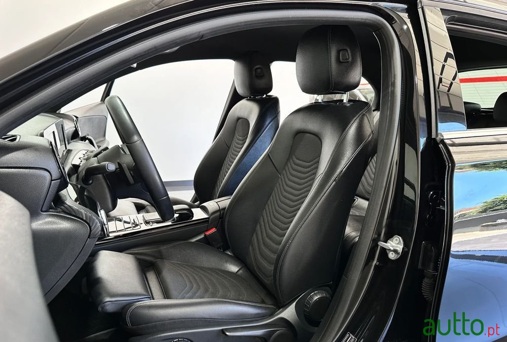 2019' Mercedes-Benz Classe A photo #6