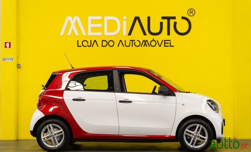 2022' Smart Forfour Eq Pulse photo #5