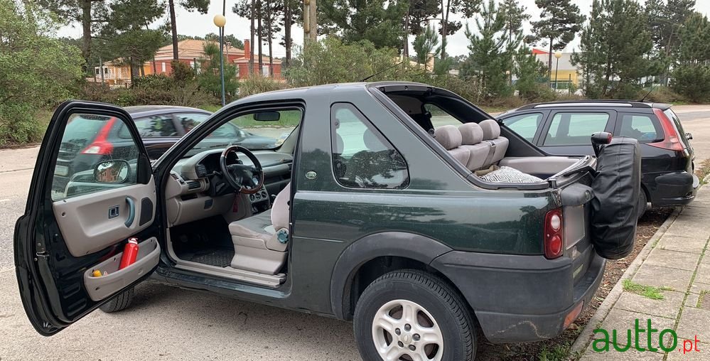 2000' Land Rover Freelander 2.0 Di photo #2