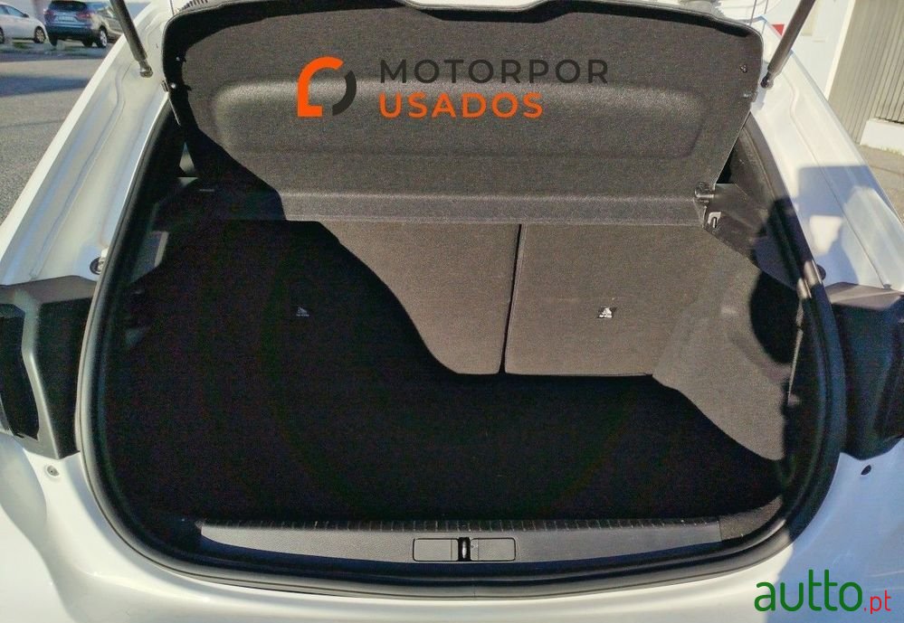 2021' Peugeot 208 photo #6