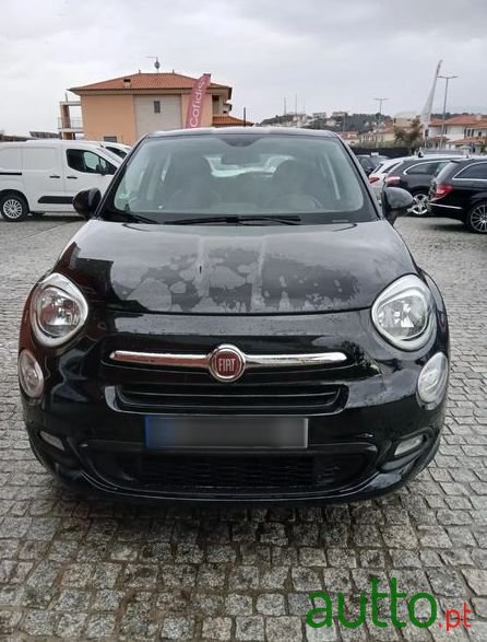 2016' Fiat 500X photo #2