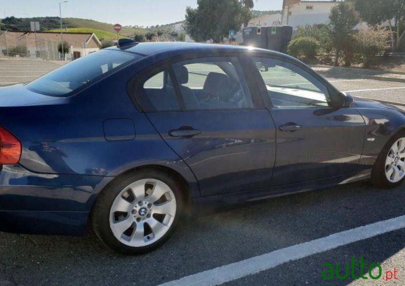 2006' BMW 320 D Auto photo #3