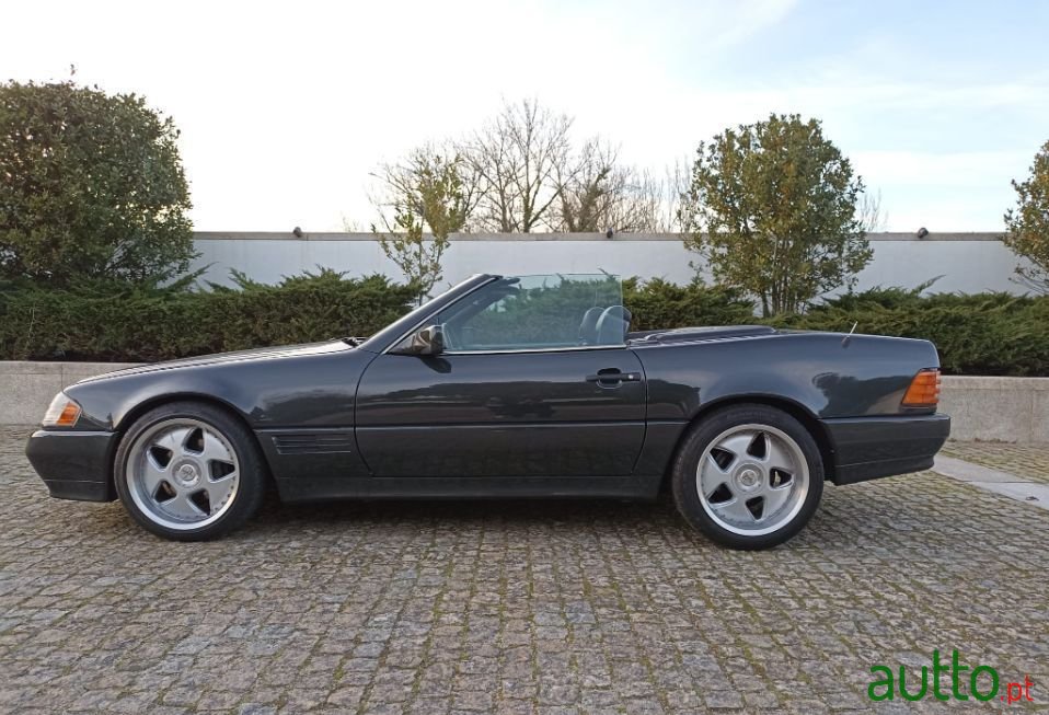 1992' Mercedes-Benz Sl-300 photo #3