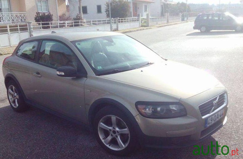 2009' Volvo C30 1.6 D Drive Momentum photo #1