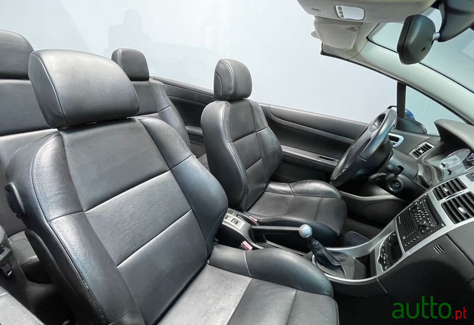 2005' Peugeot 307 photo #4